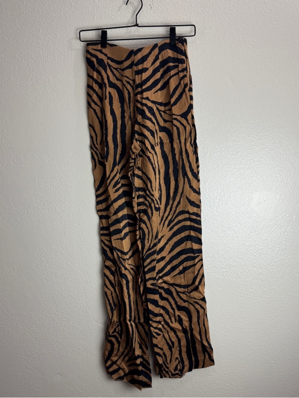 Zara Tiger Print Pants Womens Size XS - Picture 5 of 10